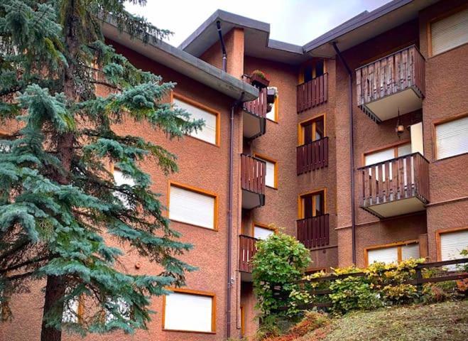 Elegante Trilocale Con Garage, Terrazzo E Vista Montagne Appartement Bardonecchia Buitenkant foto